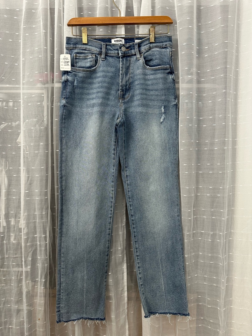 Kensie Jeans Vintage Luxe - The Slim, size 6/28